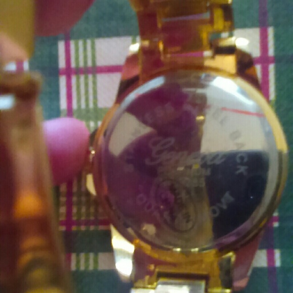 GENEVA - Picture 3 of 5